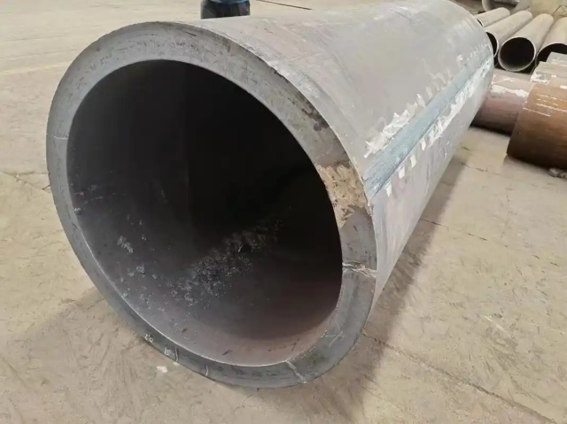 乌兰30CrMo大口径无缝钢管